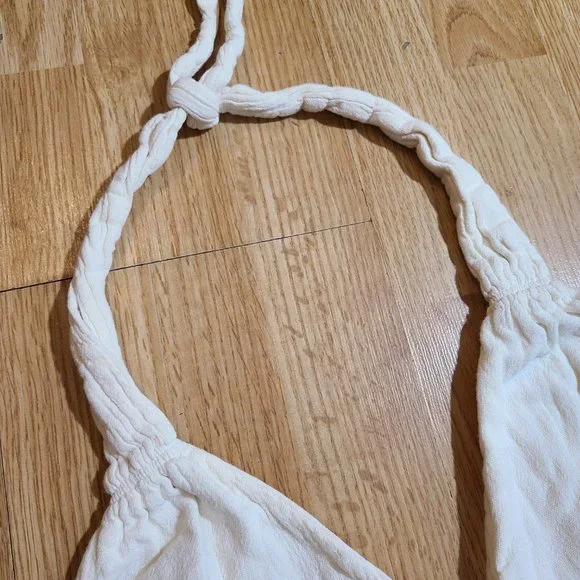 Little white dress. - Picture 11 of 16